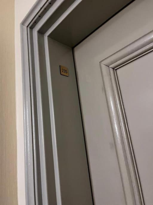 Disney World Appart 10P , 5 Min Du Parc, Parking Prive Шеси Екстериор снимка